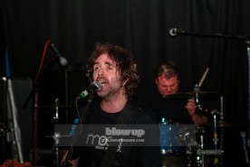Ian McNabb and band, Metro Club, 12/08/2004